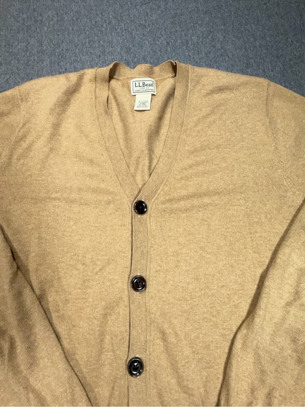 L.L. Bean Men's Medium Tan V-Neck Button Front Cardigan Sweater Cotton Blend
